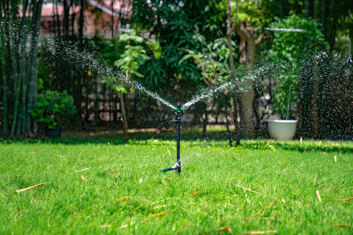 Four Signs Your Sprinkler System Needs to Be Repaired